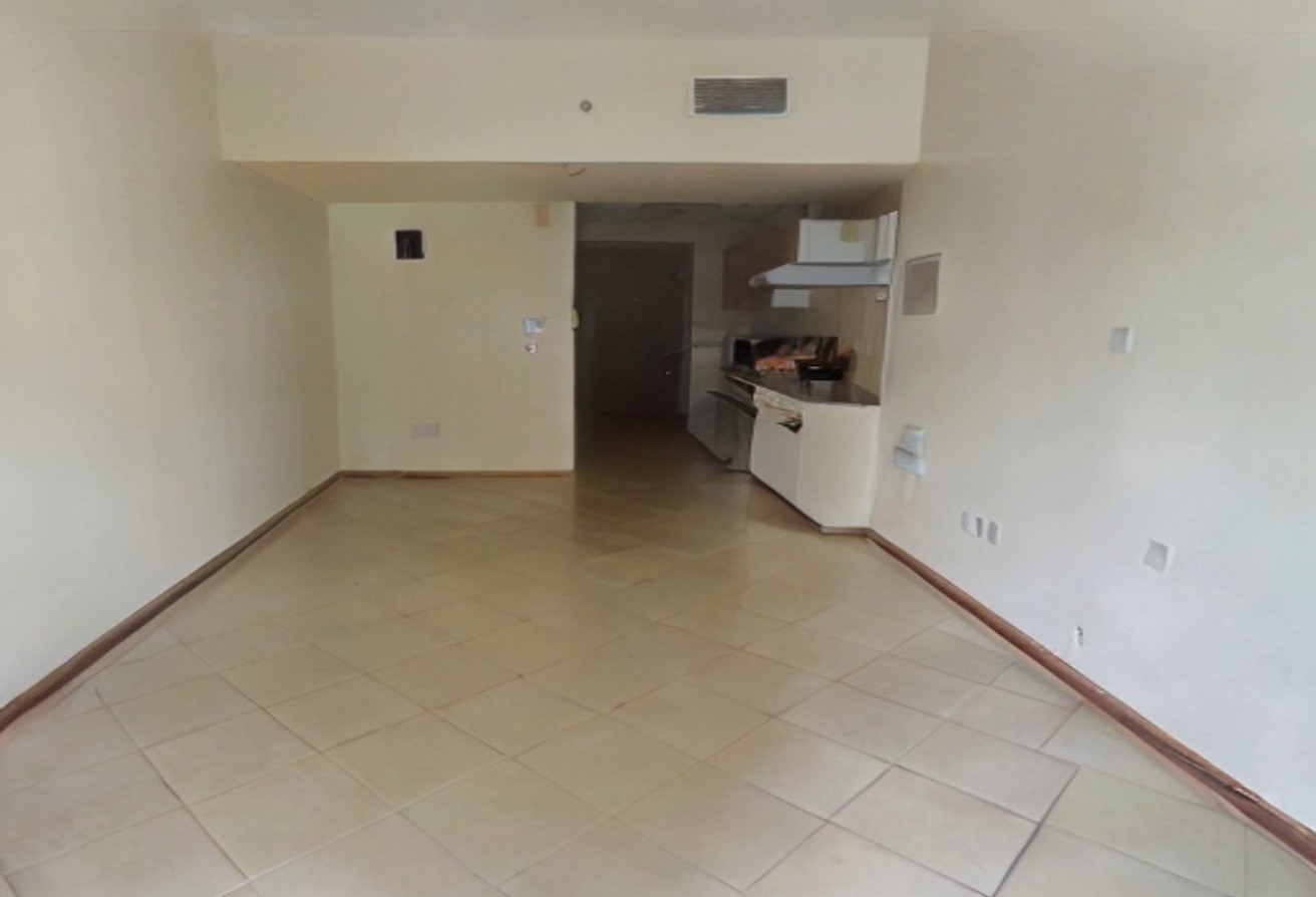 Sophisticated High-Floor Residence with VOT Convenience, Steps from Metro in Marina Diamond 2, Dubai Marina