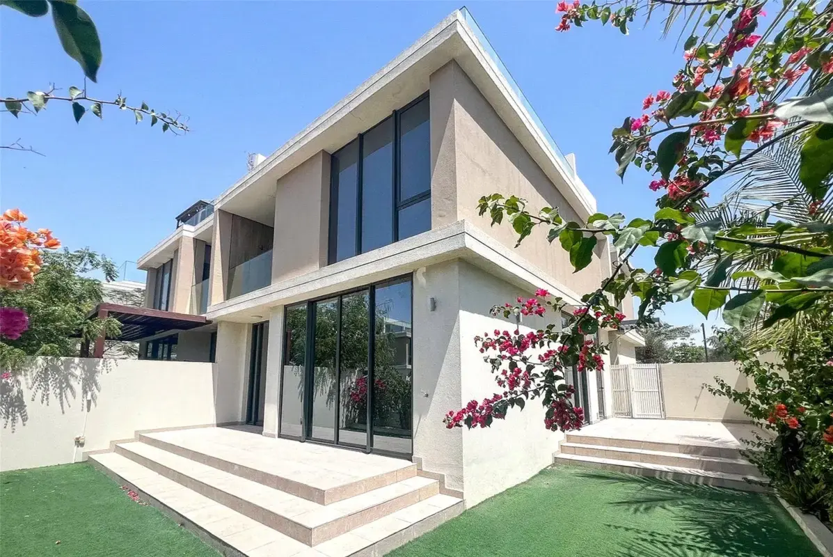 Investment Ready: 4BR Villa in Dubai Hills Estate | Golf Course View