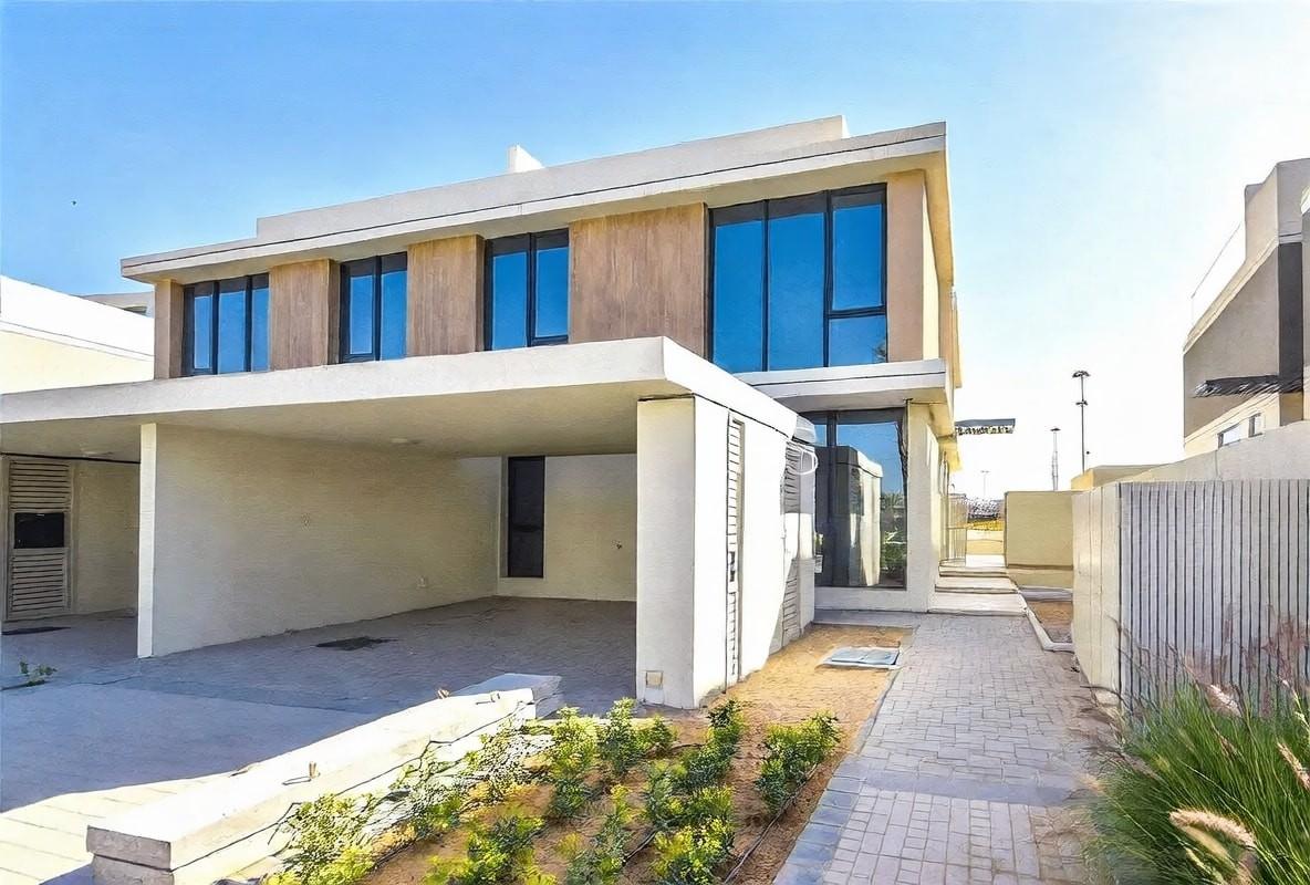Investment Ready: 4BR Villa in Dubai Hills Estate | Golf Course View