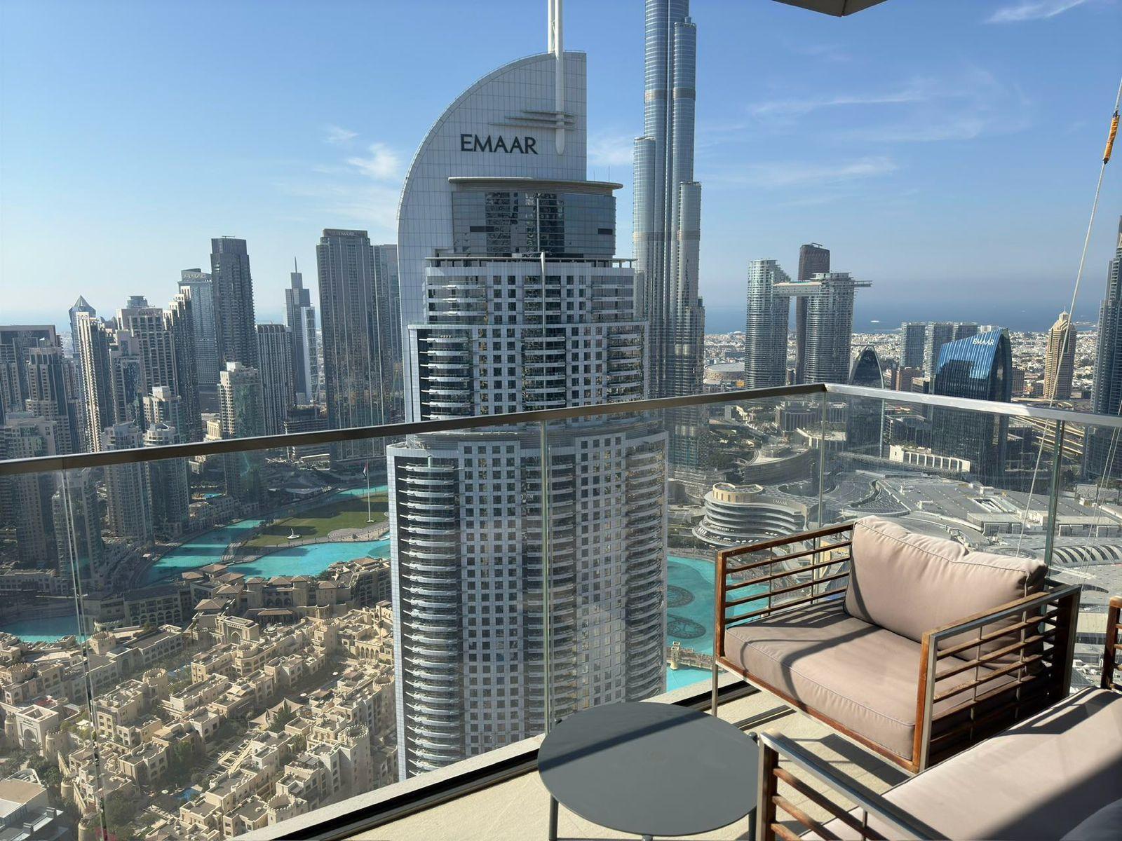 Boulevard Point by Emaar - Fully Furnished 3 Bedroom Apartment + Maid Room - Burj Khalifa & Dubai Mall View