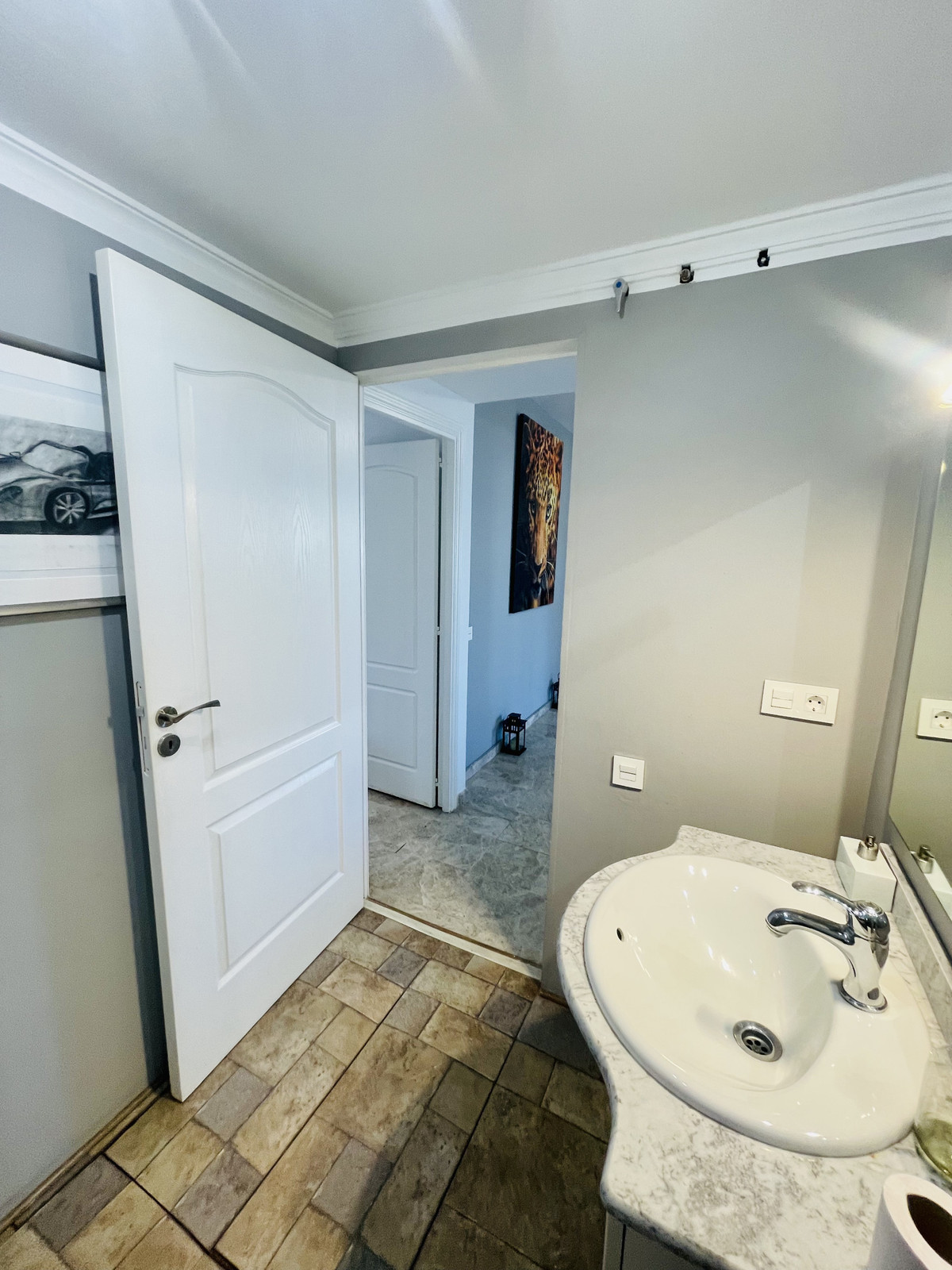 3 bed  apartment, walking distance to Centro Plaza & Puerto Banus