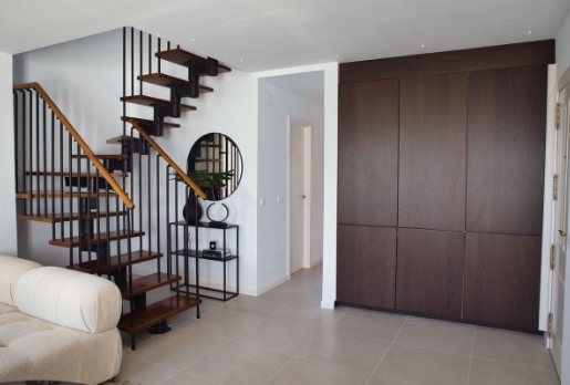 3 bedrooms, 3 baths, Penthouse Duplex in Nueva Andalucía