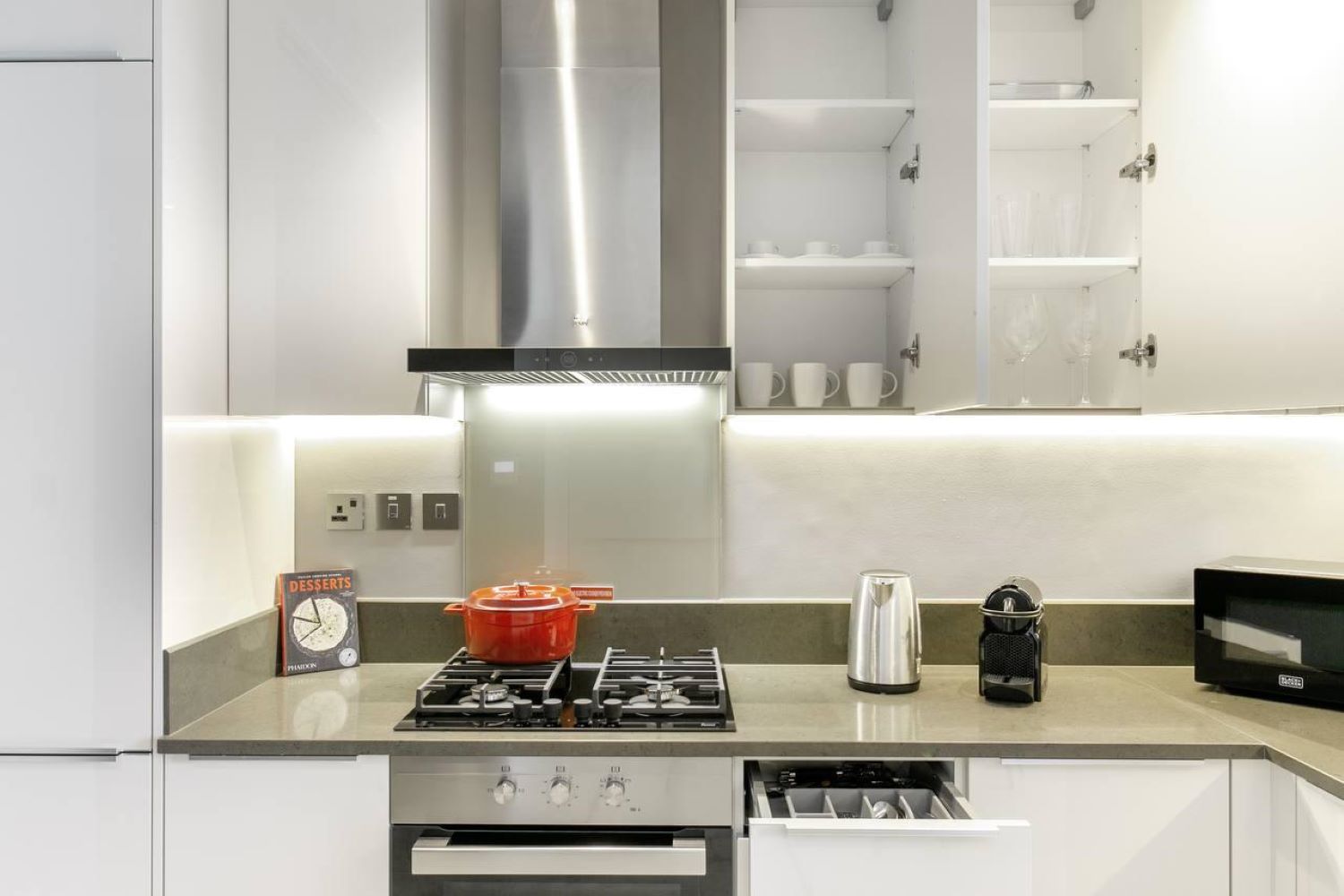 Marina Gate - 1 Bedroom Apartment - Ready to Move