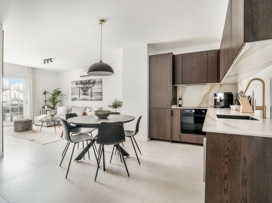 Stunning Three Bedroom Apartment in Marbella