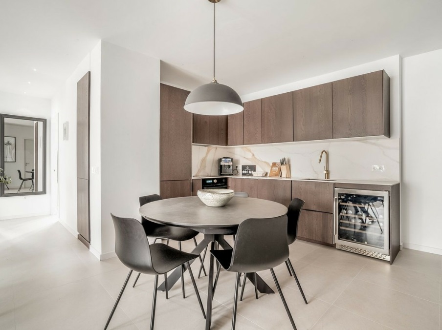 Stunning Three Bedroom Apartment in Marbella