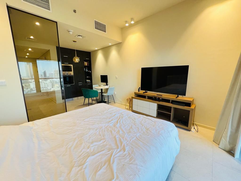 Ready to move in Studio in Abu Dhabi | Park View Tower