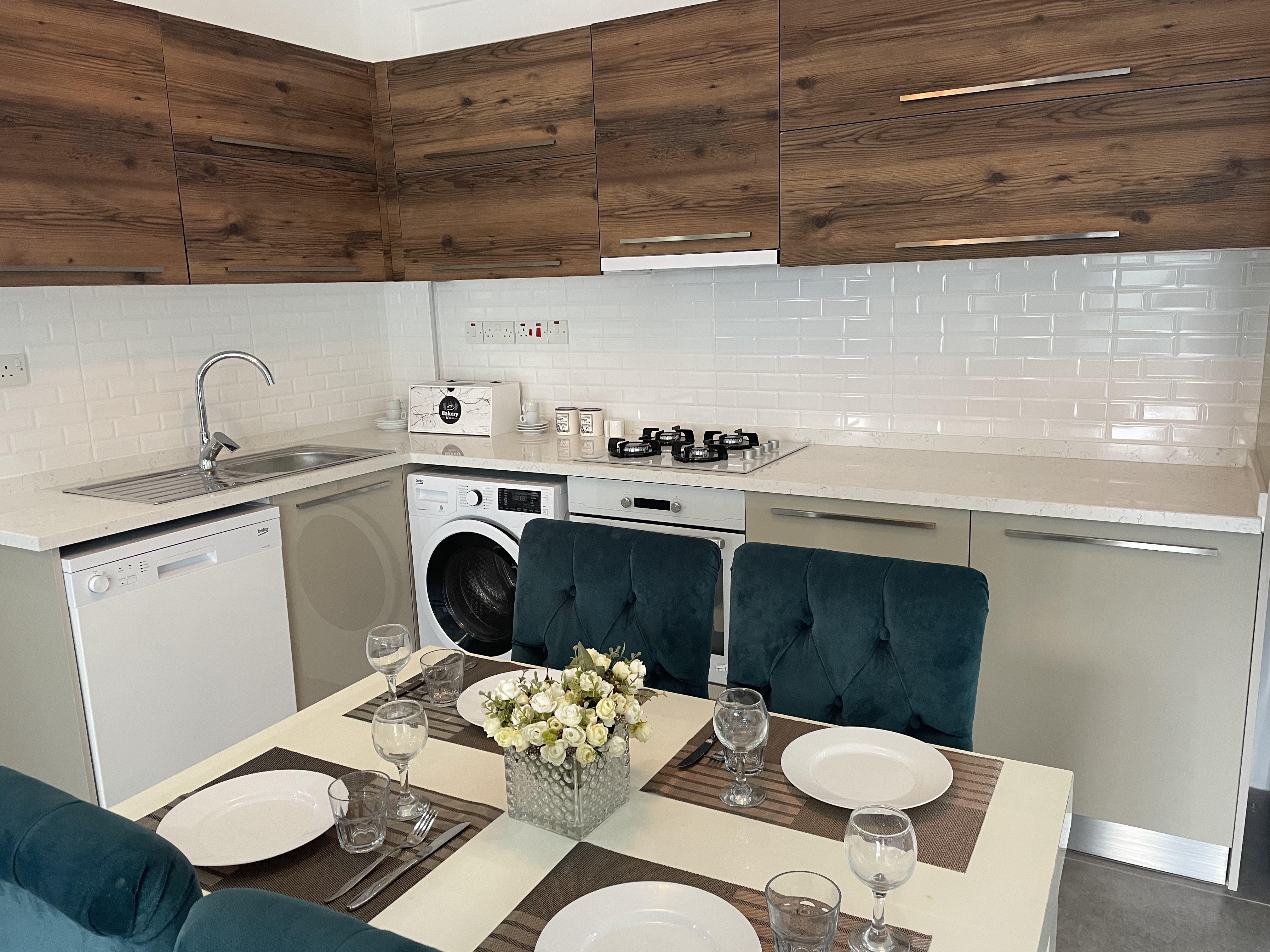 Phoenix Tower | Menas Investment