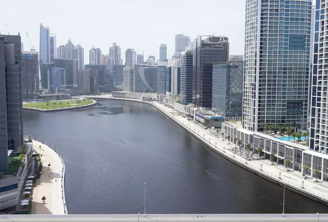 Canal Bay