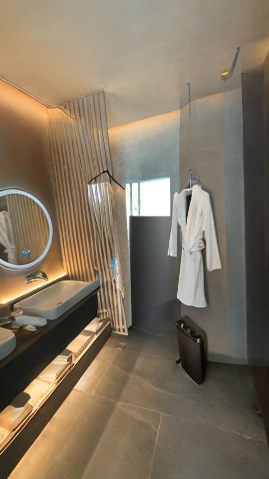 Elevated Luxury Studio in Ciel Tower, Dubai Marina – Unmatched Views and Turnkey Investment Opportunity