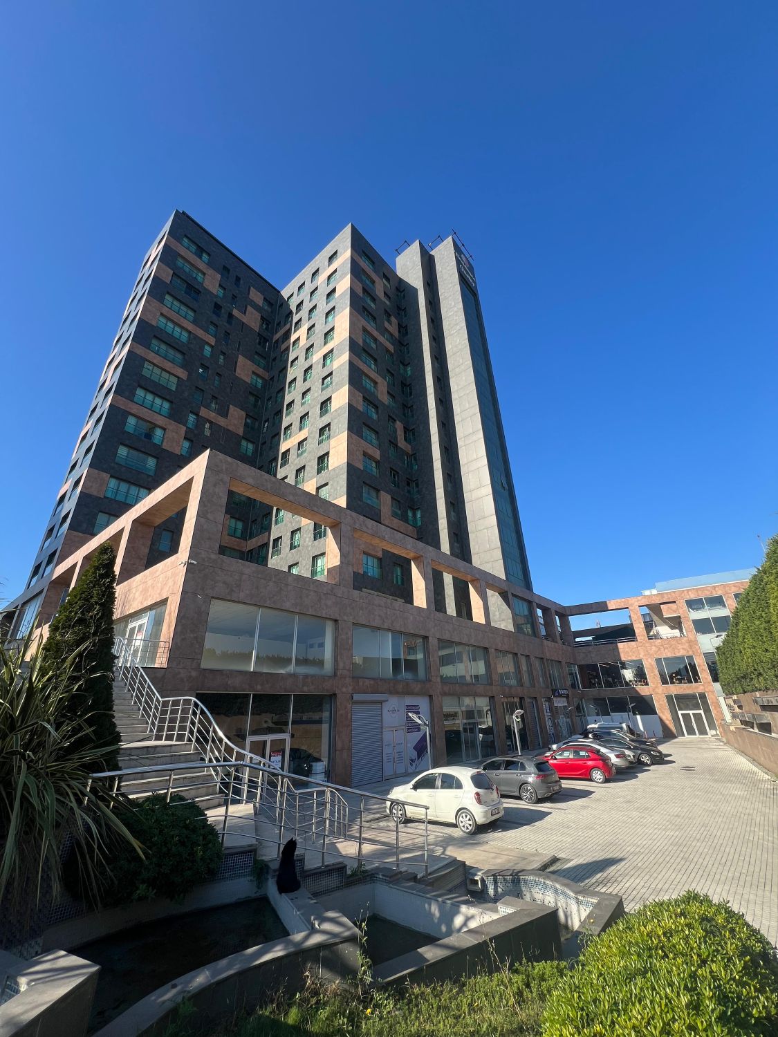 Quality Residence: Vatandaşlığa Uygun Lüks Mağazalar