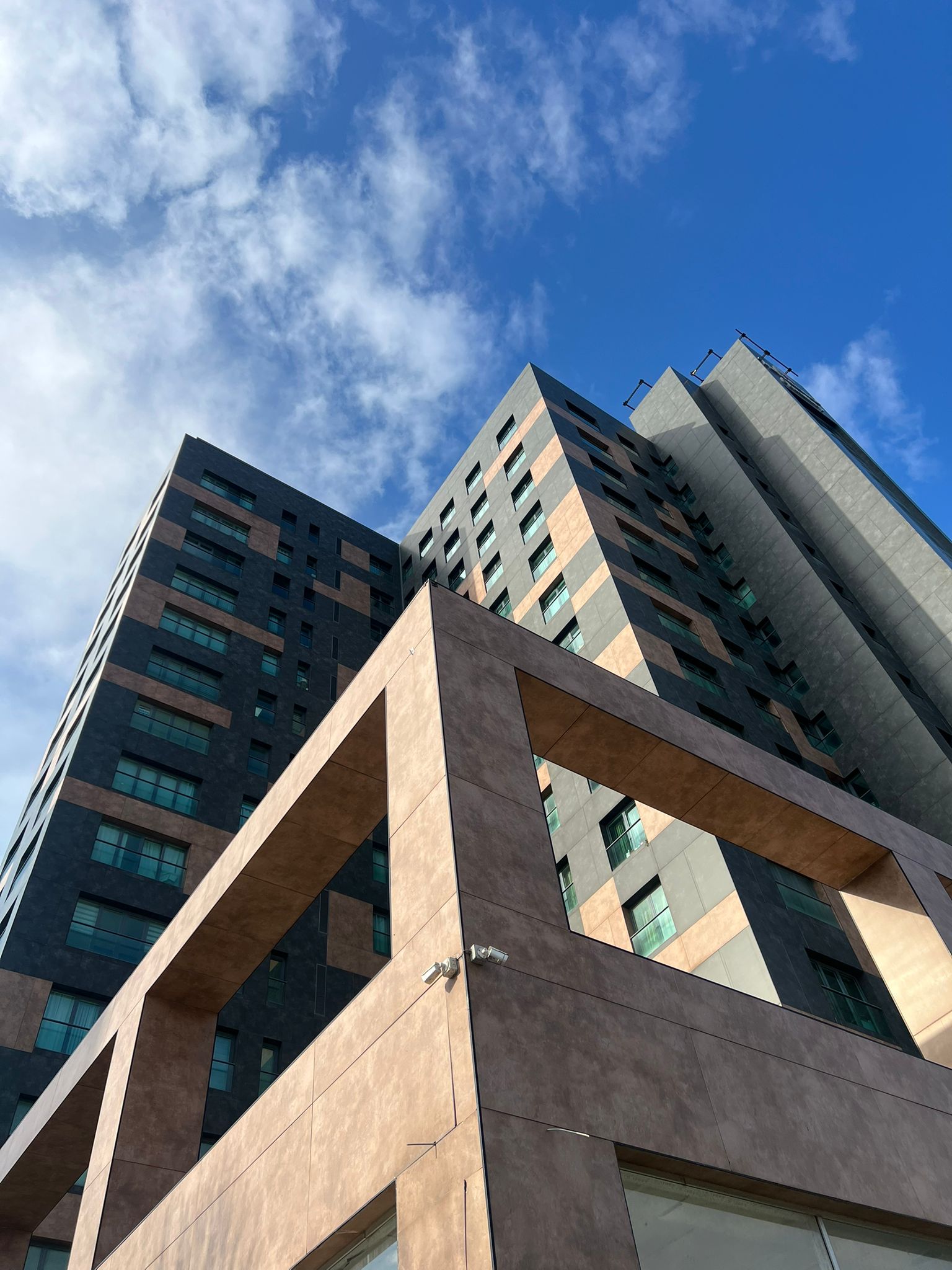 Quality Residence: Vatandaşlığa Uygun Lüks Mağazalar