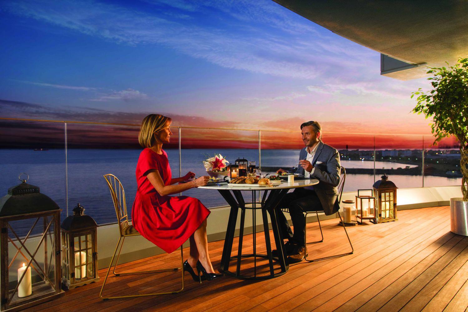 SeaPearl Ataköy: Роскошная квартира 3,5+1 на первой линии моря - Подходит для гражданства