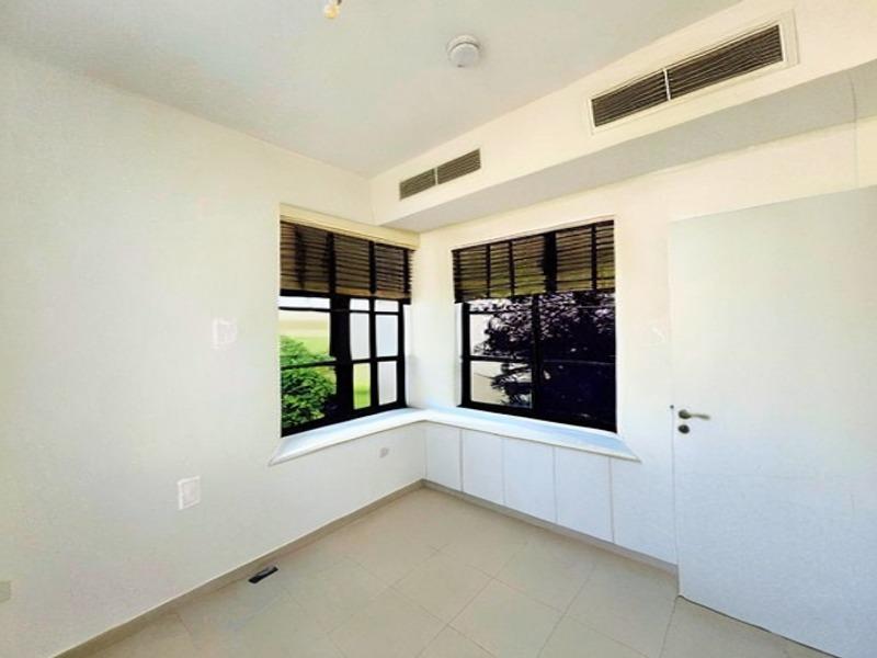 Single Row | Vacant | Best Layout | Key in Hand