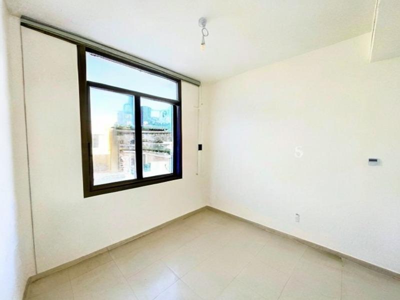 Single Row | Vacant | Best Layout | Key in Hand