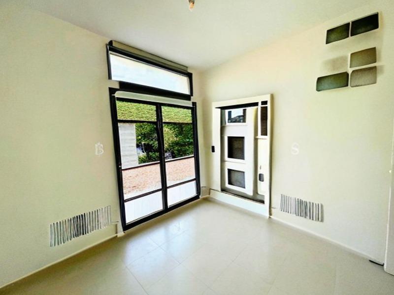 Single Row | Vacant | Best Layout | Key in Hand