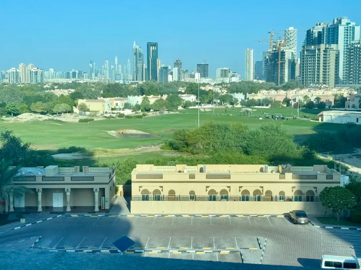 Royal Residence - Studio | Brand New Furnished | Amazing Golf and Skyline View