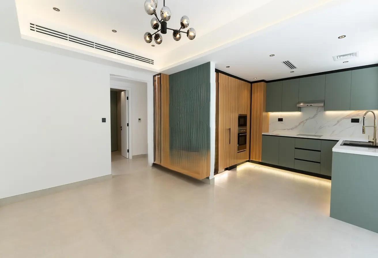 Fully Upgraded 3 Bedroom Villa for Sale in Springs 3