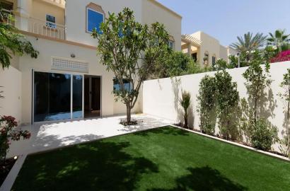 Fully Upgraded 3 Bedroom Villa for Sale in Springs 3