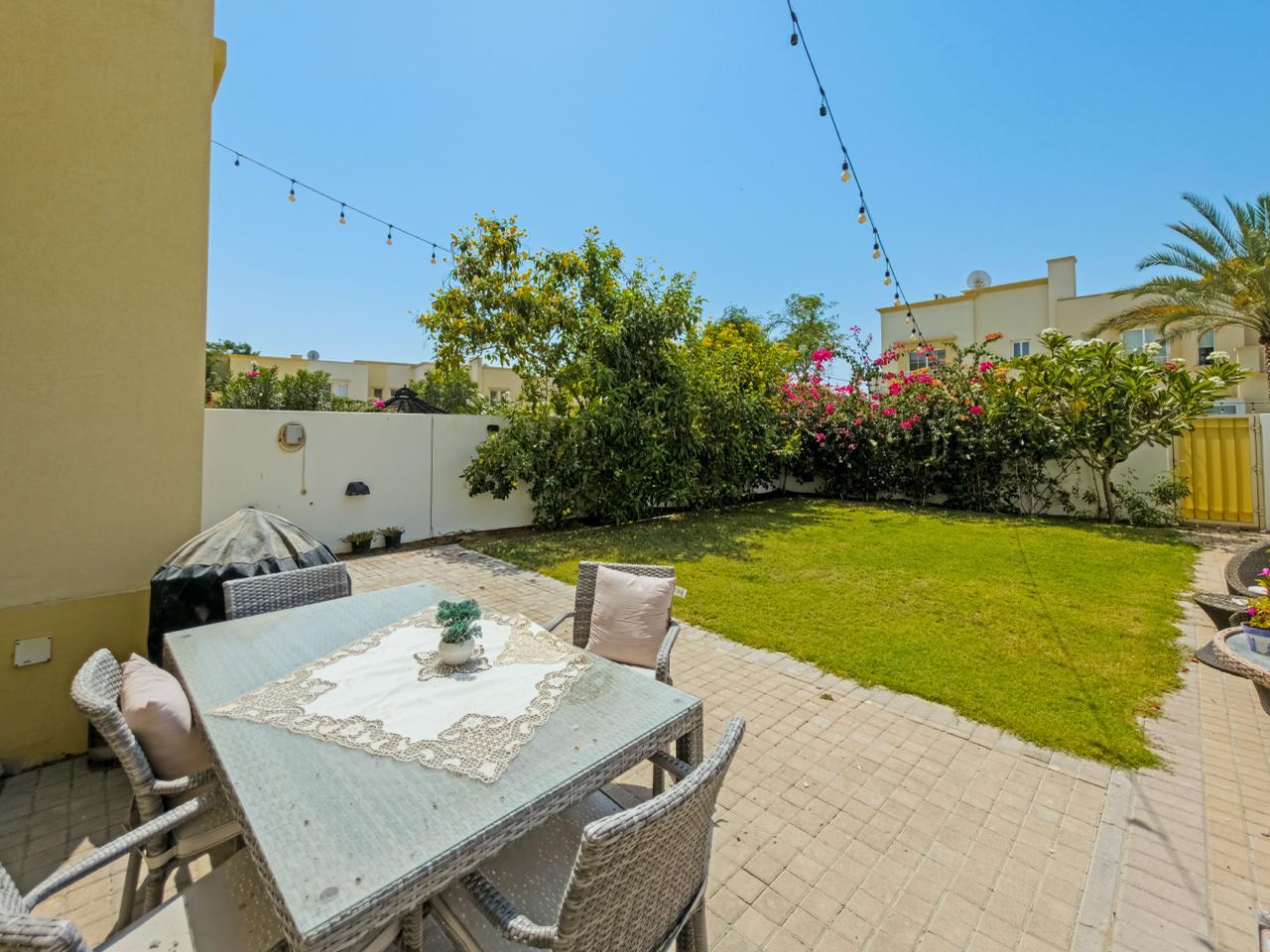 Upgraded 3 Bedroom + Study Room Villa for Sale in Springs 8