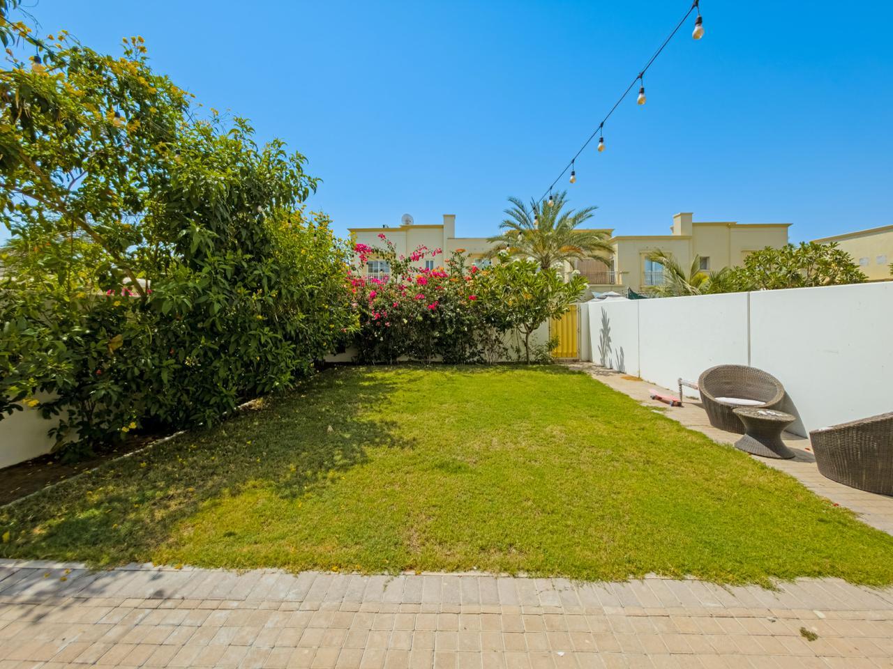 Upgraded 3 Bedroom + Study Room Villa for Sale in Springs 8