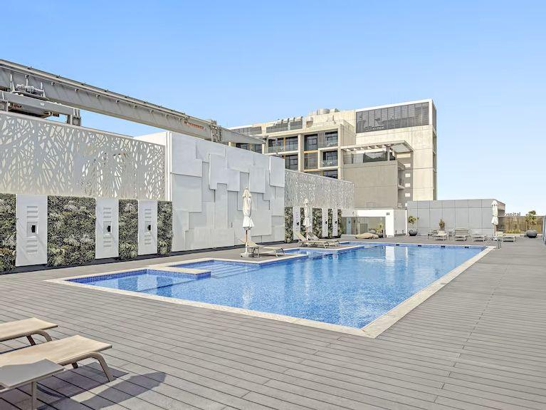 Stunning Fully Upgraded & Furnished 2 Bedroom Apartment in Sway Residence