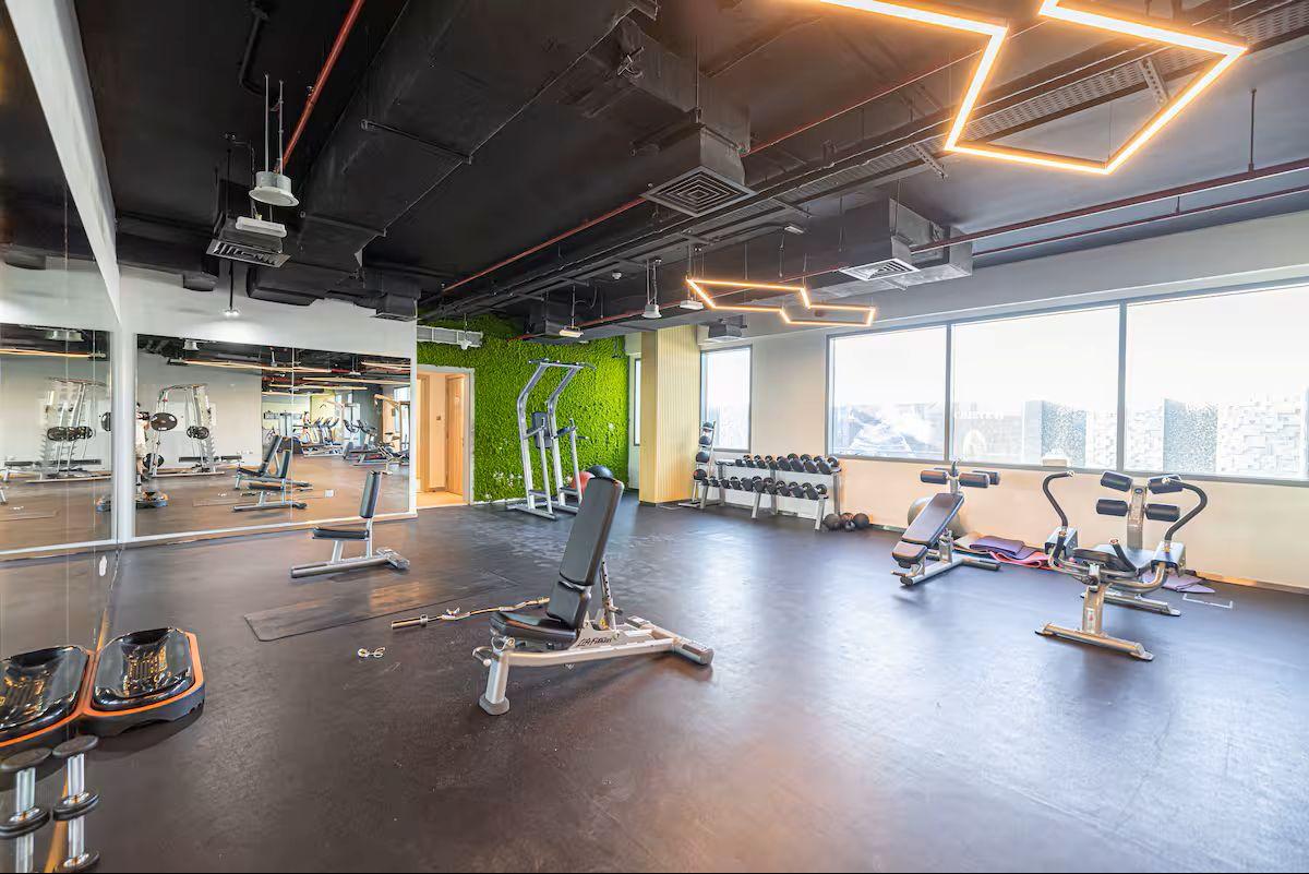 Stunning Fully Upgraded & Furnished 2 Bedroom Apartment in Sway Residence