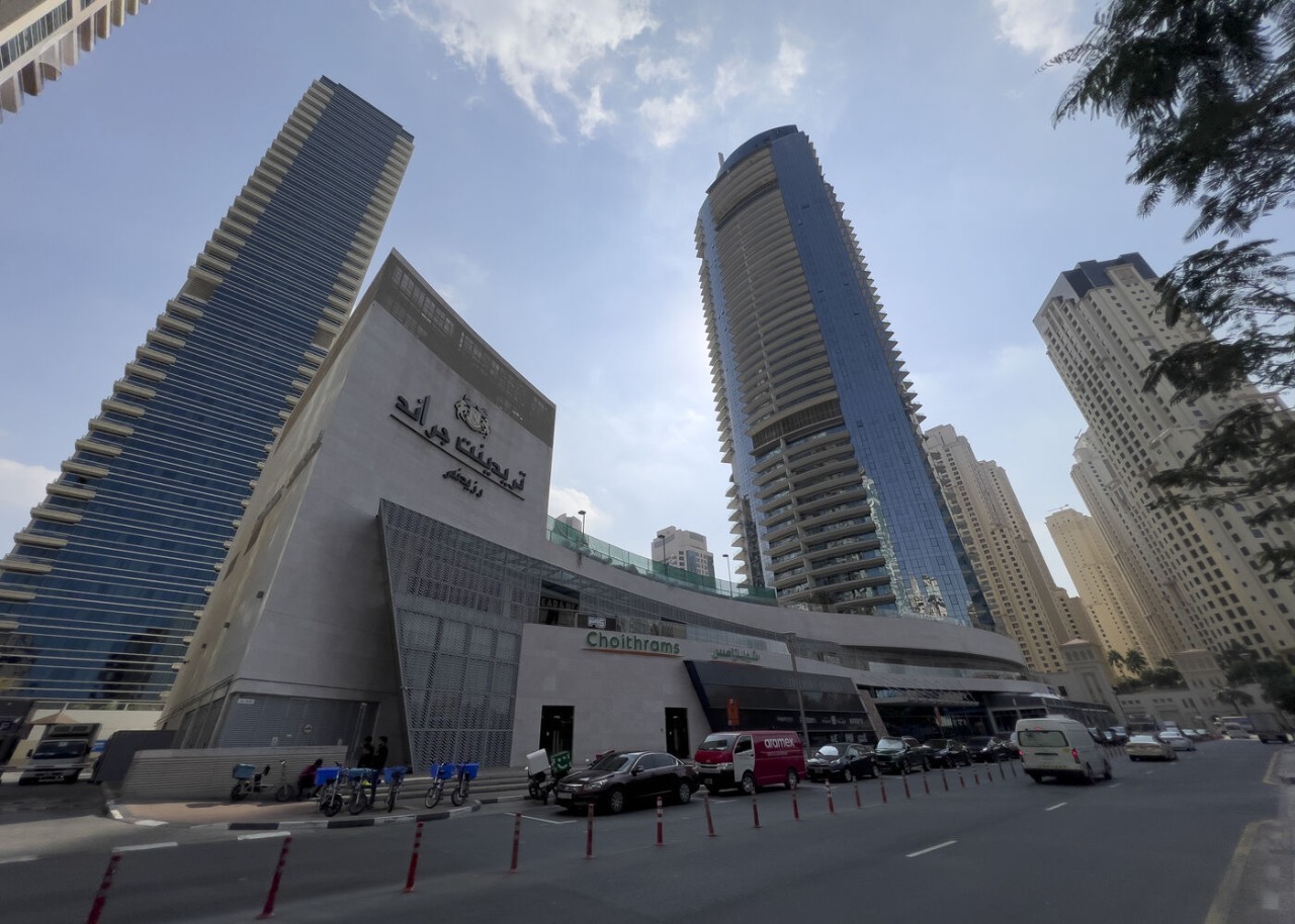 Trident Grand Residence - 1 Bedroom Apartment-Spacious Unit-Full Cash